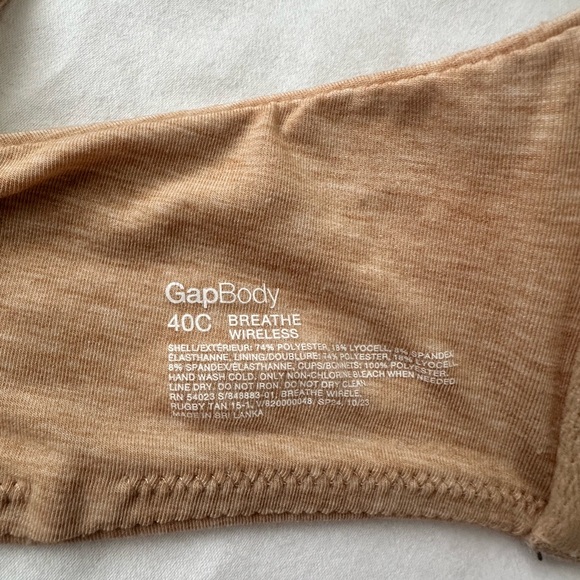 GapBody Breathe Wireless Bra 40C Rugby Tan Neutral Nude - Picture 3 of 8